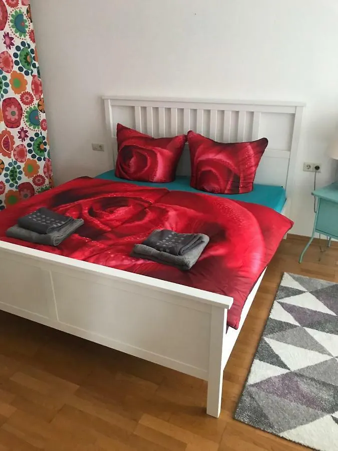 Apartment Schone Unterkunft In Stuttgart Mitte / Sophienstr