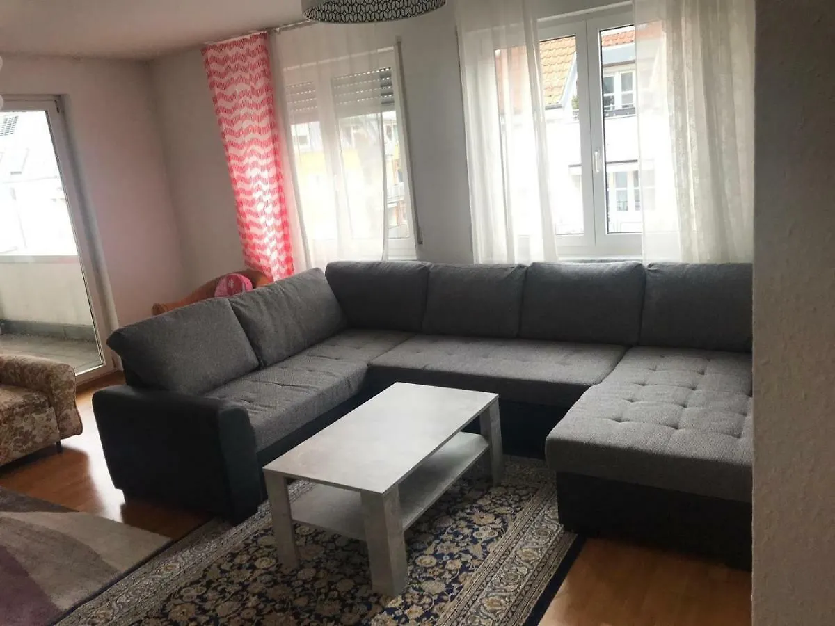 Apartment Schone Unterkunft In Stuttgart Mitte / Sophienstr Germany